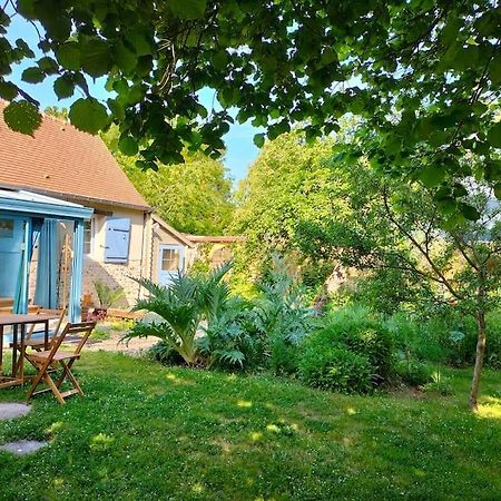 Écardenville-sur-Eure Charmante Maisonnette En Pierre מראה חיצוני תמונה