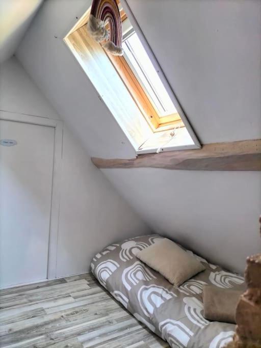 Écardenville-sur-Eure Charmante Maisonnette En Pierre מראה חיצוני תמונה
